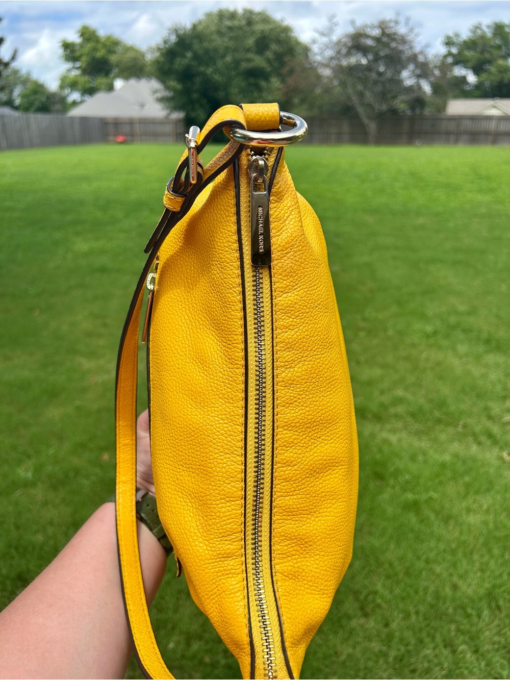 Michael Kors Sunflower Yellow Pebbled Leather Shoulder Bag & Crossbody - Picture 10 of 13